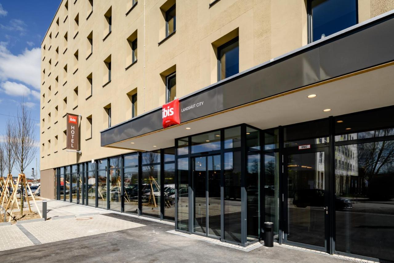 Ibis 3*
